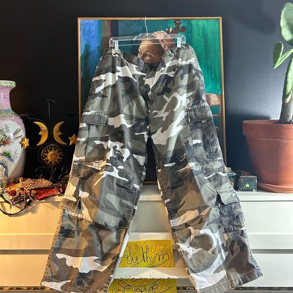 Vintage 90s Y2K Men's Gray Camouflage Cargo Pants 47"-51" - Picture 14 of 16